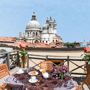 Dorsoduro Charme By Wonderful Italy Apartment